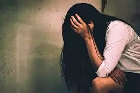 देह व्यापार मामला: होटल में बंधक बनाकर रखा, दुराचार भी किया देह व्यापार मामला: होटल में बंधक बनाकर रखा, दुराचार भी किया