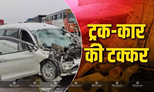 बाराबंकी में ट्रक और कार के बीच भीषण टक्कर, 4 लोगों की मौत, CM योगी आदित्यनाथ ने जताया शोक