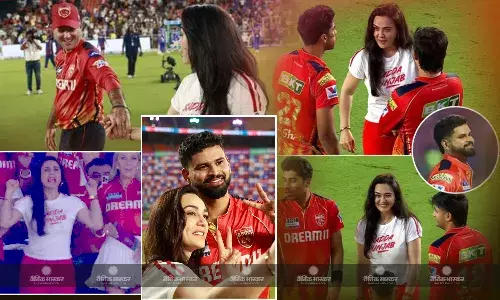 पंजाब किंग्स के आईपीएल फिनाले में पहुंचते ही खुशी से झूमी प्रीति जिंटा,  खिलाड़ियों को मारी आंख, तस्वीरें वीडियो वायरल