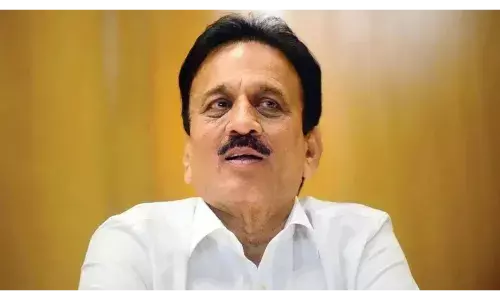 गिरीश महाजन ने कहा - जमींदोज होने की कगार पर है उद्धव ठाकरे की पार्टी