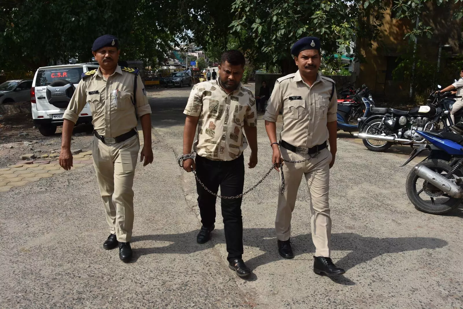 होटल में तीन साल से चल रहा था अनैतिक कारोबार होटल में तीन साल से चल रहा था अनैतिक कारोबार