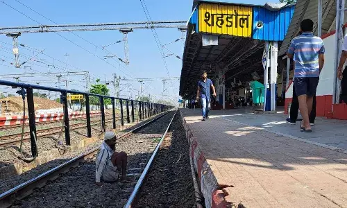 शहडोल रेलवे स्टेशन में रैंप निर्माण को जीएम आफिस से मिली सैद्धांतिक मंजूरी, इंजीनियर स्थान और लागत को लेकर बना रहे स्टीमेट