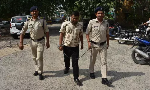 होटल में तीन साल से चल रहा था अनैतिक कारोबार