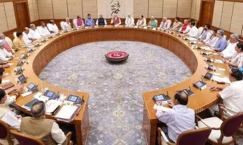 पीएम मोदी की अध्यक्षता में कैबिनेट बैठक, मंत्रियों की कार्यशैली और फील्ड वर्क पर फीडबैक