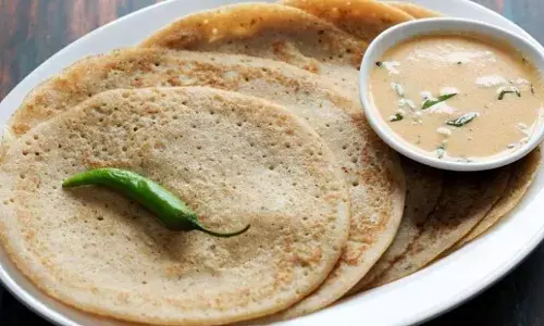 बारिश में नाश्ते में खाना है कुछ अच्छा, तो गेहूं के आटे से बनाएं ये आसान डोसा, 5 मिनट में बनकर हो जाएगा तैयार