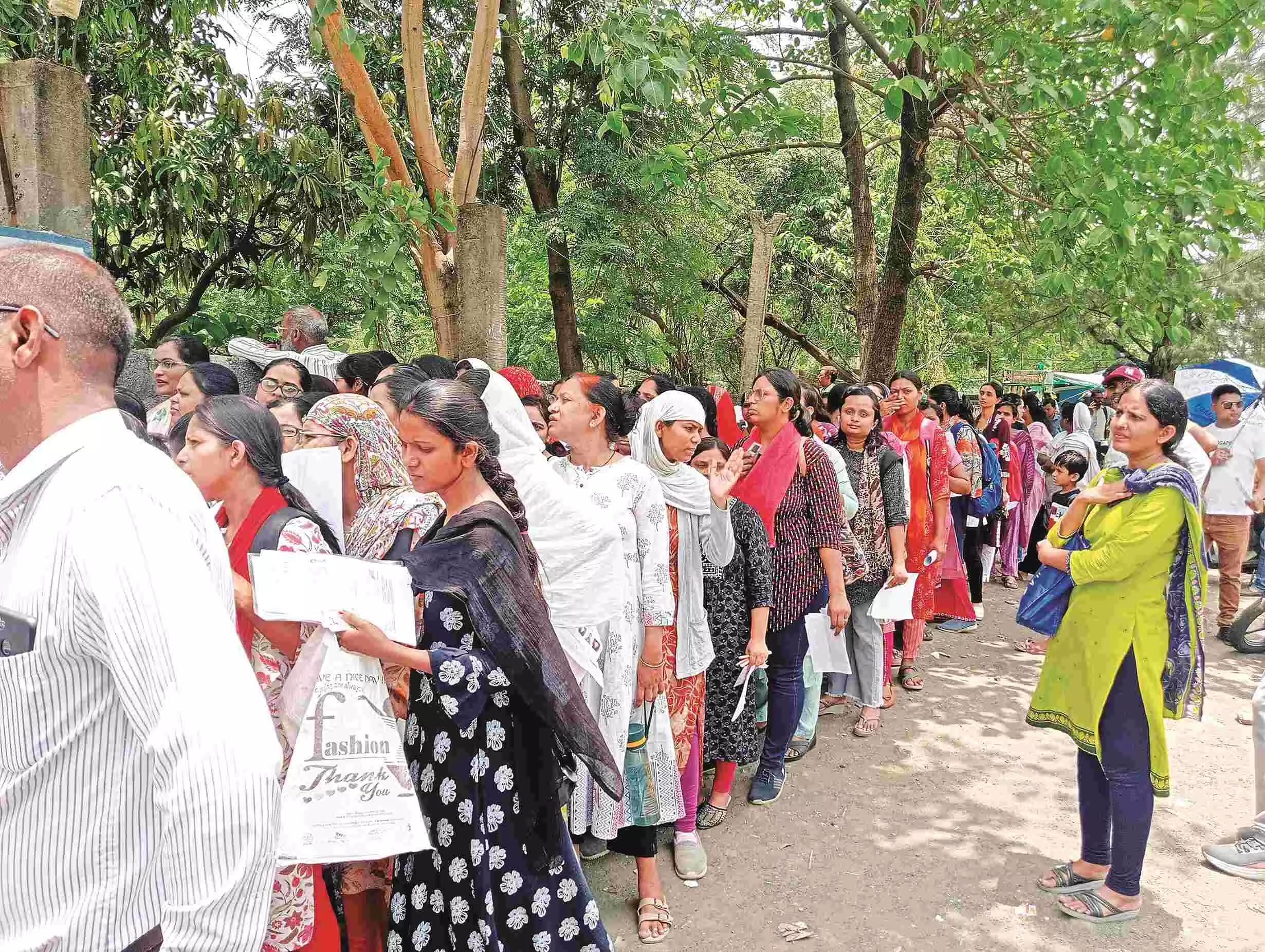 अध्यापक की टेट परीक्षा में 8 मिनट पहले कंप्यूटर हो गया बंद अध्यापक की टेट परीक्षा में 8 मिनट पहले कंप्यूटर हो गया बंद