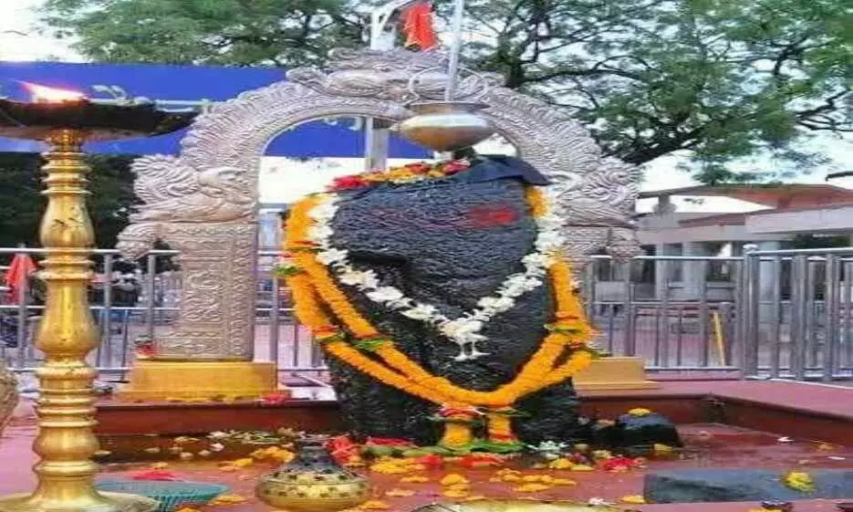 फर्जी ऐप के जरिए शनि भक्तों से करोड़ों रुपए की लूट, अनुबंधित चार ऐप बंद फर्जी ऐप के जरिए शनि भक्तों से करोड़ों रुपए की लूट, अनुबंधित चार ऐप बंद