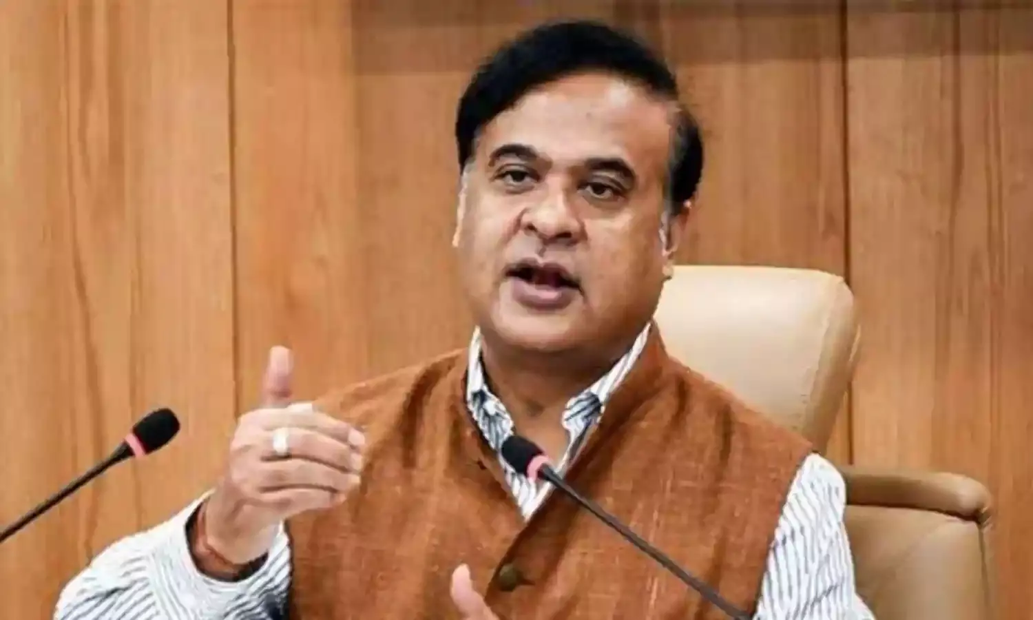 राहुल गांधी के नरेंद्र सरेंडर वाले बयान पर सीएम हिमंत बिस्वा सरमा ने किया पलटवार, कांग्रेस को पुराने युद्ध को लेकर घेरा