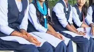 राज्य की 5373 स्कूलों में बिजली नहीं शौचालय को तरसती हैं छात्राएं राज्य की 5373 स्कूलों में बिजली नहीं शौचालय को तरसती हैं छात्राएं