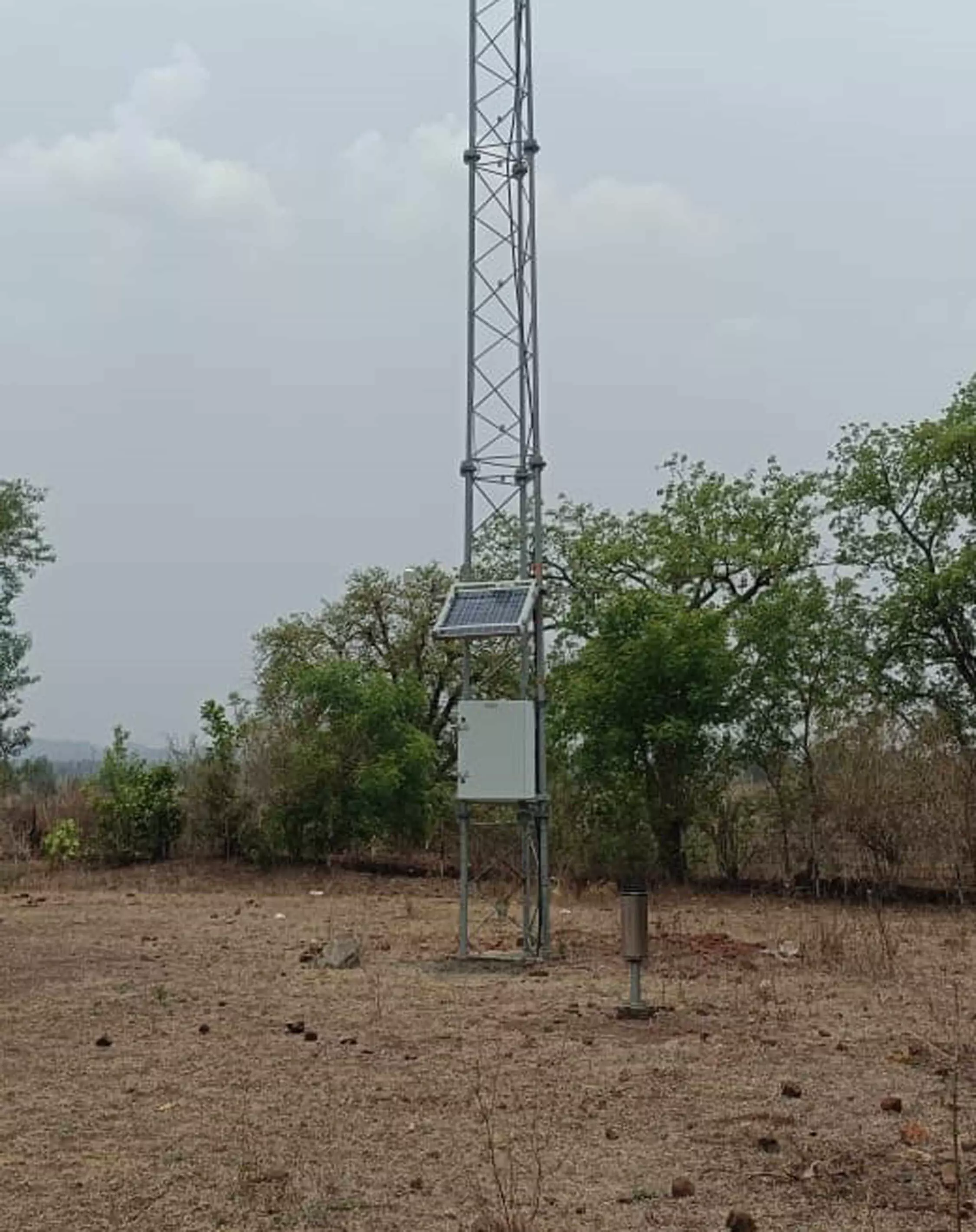 अमरावती जिले का भूकंप मापक यंत्र है बंद , महसूस हुए  भूकंप के झटके अमरावती जिले का भूकंप मापक यंत्र है बंद , महसूस हुए  भूकंप के झटके