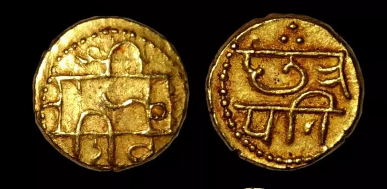 शिवाजी महाराज काल का सोने का सिक्का होन चंद्रपुर में शिवाजी महाराज काल का सोने का सिक्का होन चंद्रपुर में
