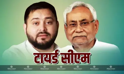 तेजस्वी यादव ने बिहार सीएम नीतीश कुमार पर साधा निशाना, उम्र को लेकर दी टिप्पणी, कहा- रिटायर्ड अधिकारी और टायर्ड सीएम चला रहे..