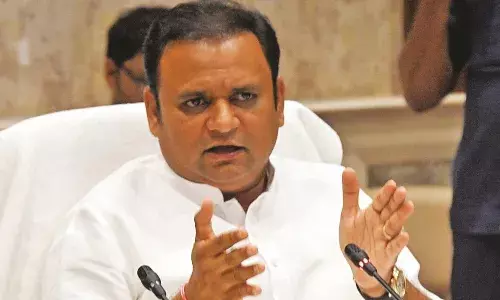 विधान भवन की विस्तारित इमारत पर्यावरण अनुकूल हो : एड. नार्वेकर