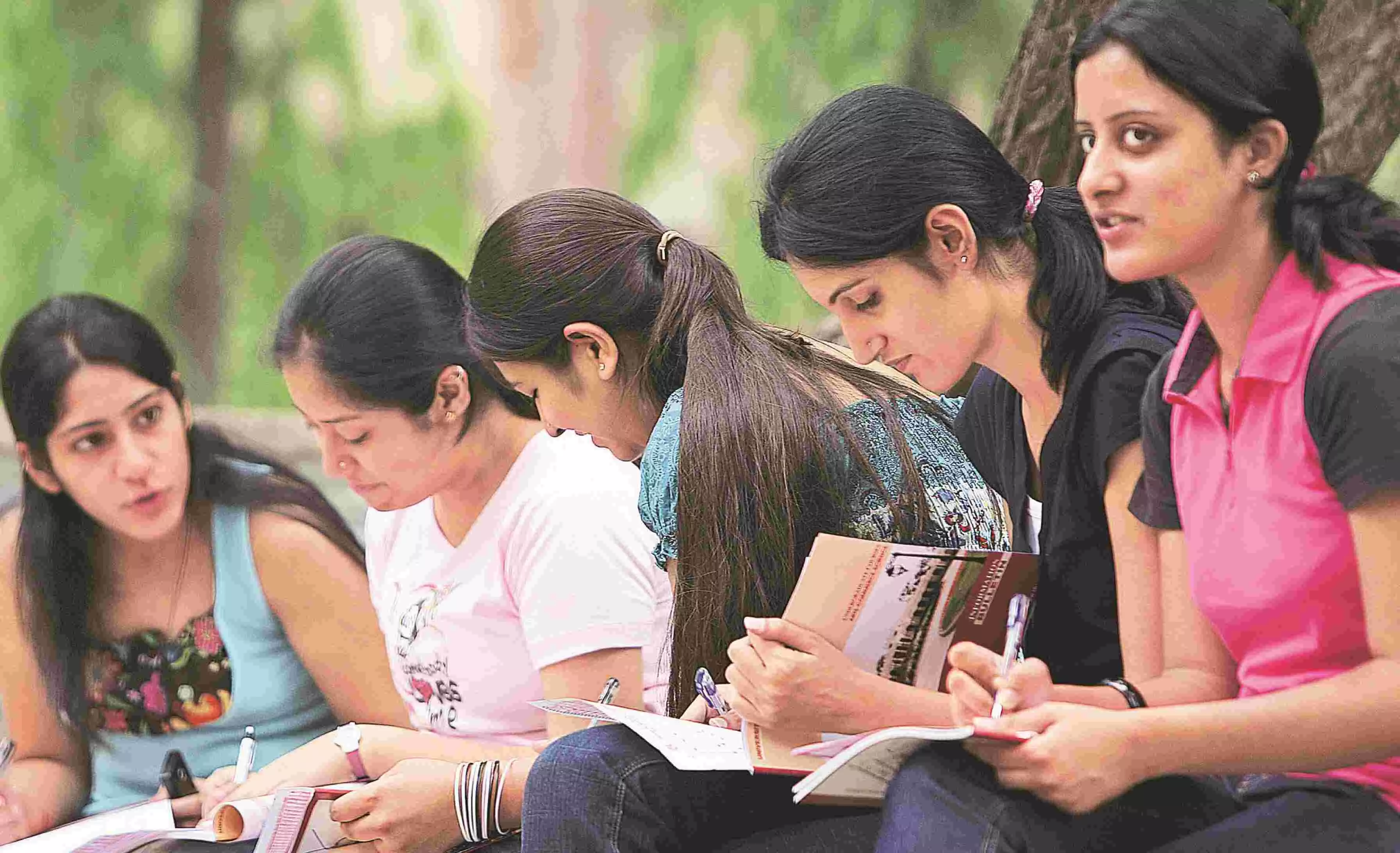 दसवीं में फेल विद्यार्थियों को भी मिलेगा ग्यारहवीं में दाखिले का मौका दसवीं में फेल विद्यार्थियों को भी मिलेगा ग्यारहवीं में दाखिले का मौका