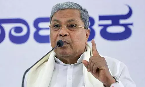 CM सिद्धारमैया ने कहा- मुझे शाम 5.45 बजे पता चली मौतों की खबर, चिन्नास्वामी स्टेडियम के बाहर हुए भगदड़ को लेकर बड़ा खुलासा
