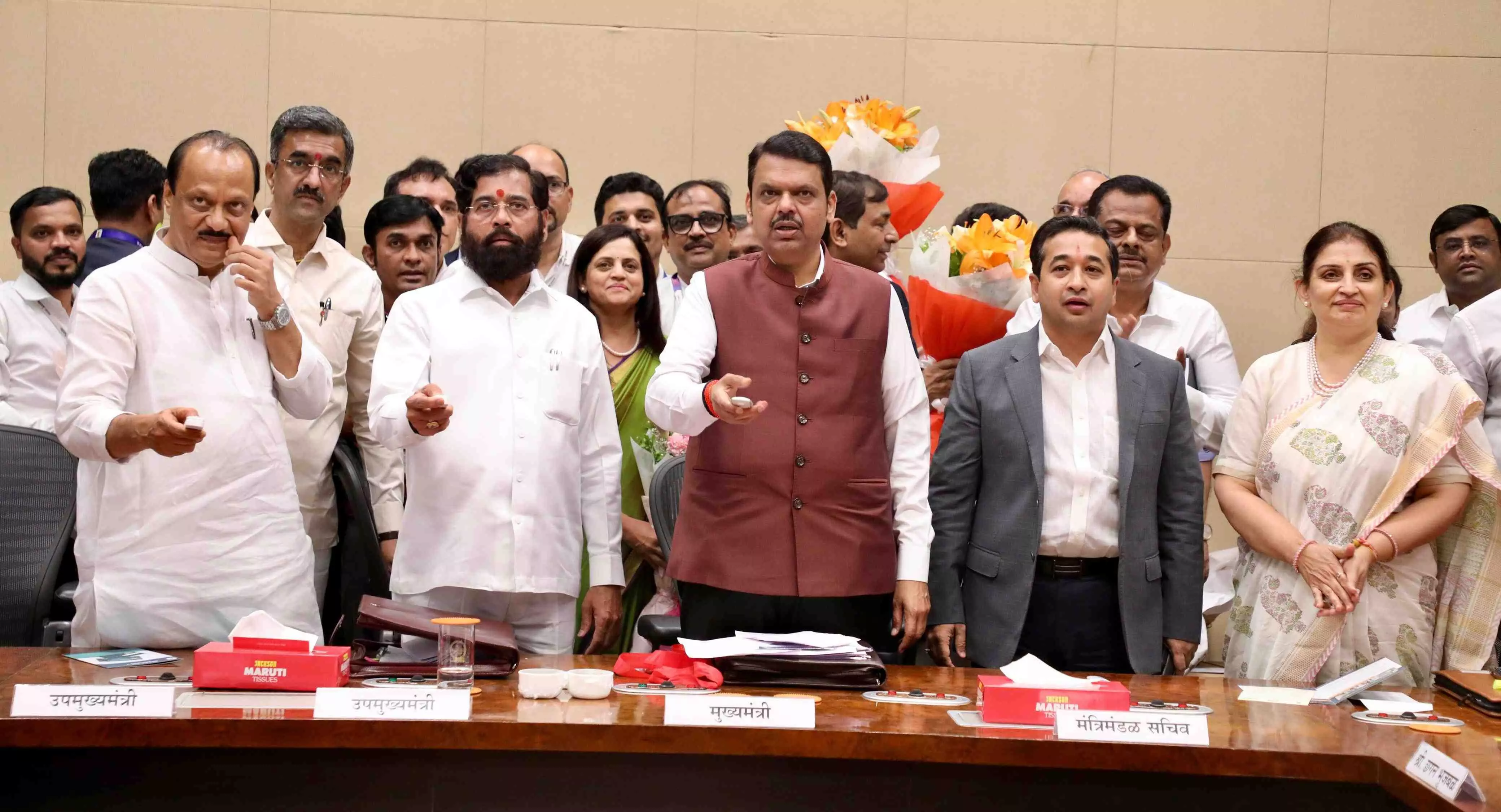 सिंधुदुर्ग में आर्टिफिशियल रीफ संग्रहालय का सीएम फडणवीस ने किया शुभारंभ सिंधुदुर्ग में आर्टिफिशियल रीफ संग्रहालय का सीएम फडणवीस ने किया शुभारंभ