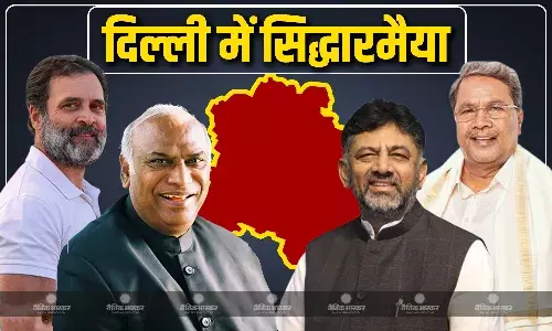 बेंगलुरु भगदड़ के बाद सिद्धारमैया-डीके शिवकुमार पहुंचे दिल्ली, कांग्रेस आलाकमान के साथ करेंगे मीटिंग, इन मुद्दों पर हो सकती है चर्चा