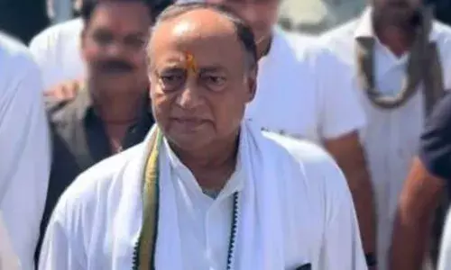पूर्व मुख्यमंत्री दिग्विजय सिंह के छोटे भाई लक्ष्मण सिंह को कांग्रेस पार्टी ने 6 साल के लिए किया निष्कासित