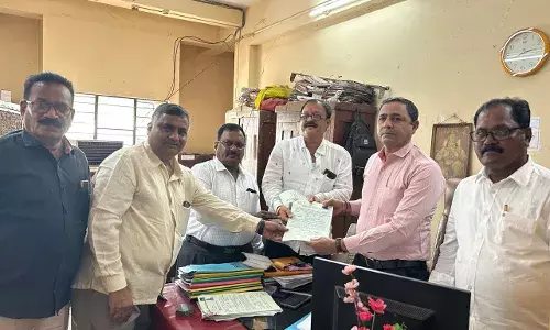 सांसद धानोरकर, विधायक वडेट्टीवार, जोरगेवार, अध्यक्ष रावत ने भरा नामांकन