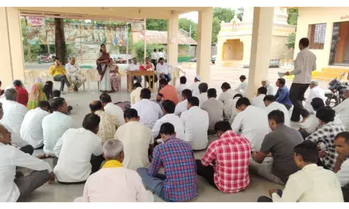 दहेज बंदी - सौंदाला गांव में दहेज मांगने या महिलाओं से होने वाली घरेलू हिंसा रोकने की मुहिम