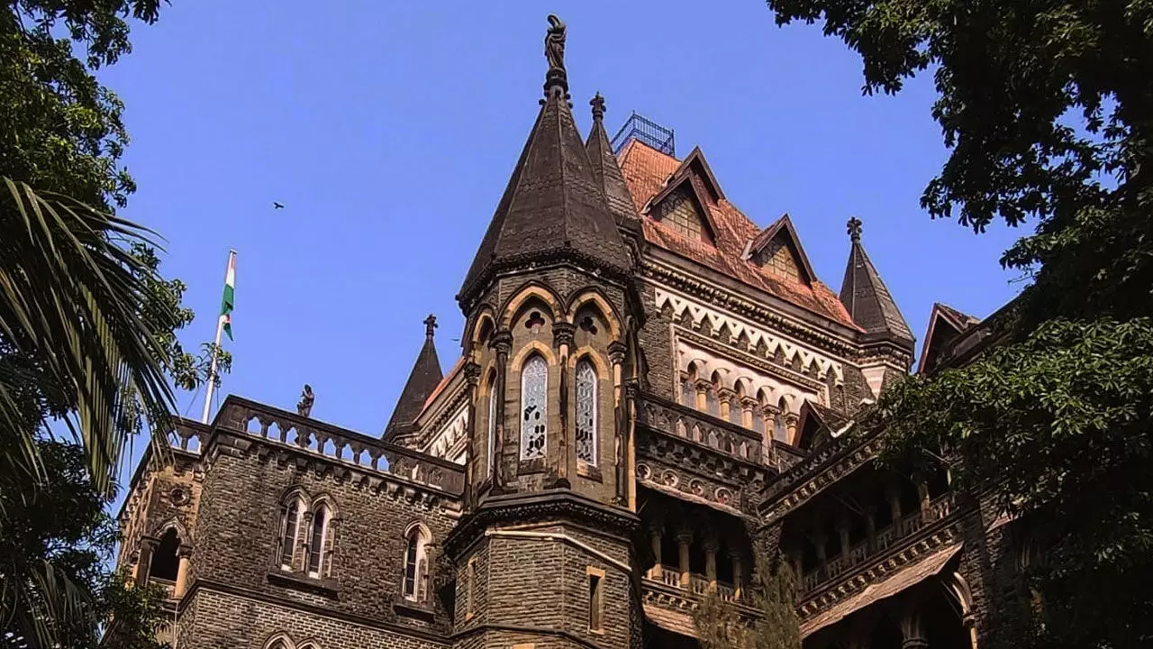 अल्पसंख्यक संस्थानों में कक्षा 11 में दाखिले के लिए एससी,एसटी एवं ओबीसी आरक्षण पर रोक अल्पसंख्यक संस्थानों में कक्षा 11 में दाखिले के लिए एससी,एसटी एवं ओबीसी आरक्षण पर रोक