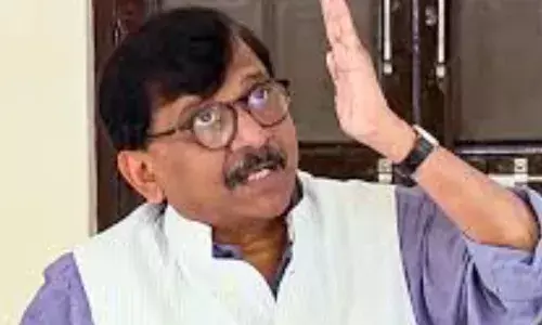 पर्यटक और यात्री कोई सुरक्षित नहीं, आखिर कौन लेगा इसकी जिम्मेदारी- संजय राऊत