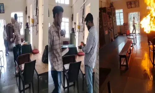 बिजली दफ्तर में घुसकर टेबल पर लगा दी आग, असिस्टेंट इंजीनियर को जलाने की कोशिश