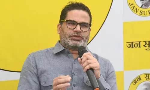 मधुबनी में प्रशांत किशोर का NDA पर हमला, कहा- मोदी बिहार का वोट लेकर गुजरात में फैक्ट्री लगा रहे