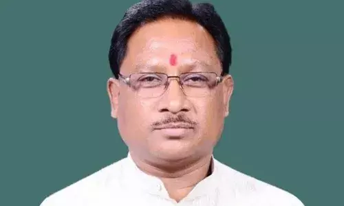 स्वामी आत्मानंद उत्कृष्ट हिन्दी माध्यम स्कूल में नवप्रवेशी बच्चों का मनाया गया शाला प्रवेशोत्सव