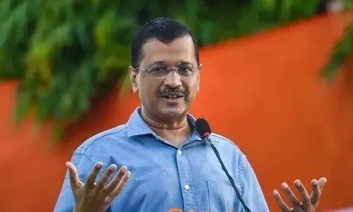 केजरीवाल का बीजेपी पर हमला, कहा- 30 साल में गुजरात को 50 साल पीछे ले गई