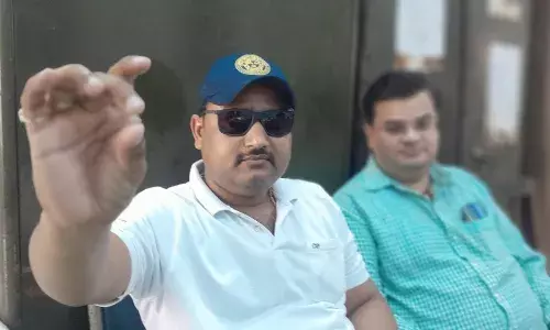 निजी भूमि में संचालित उथली हीरा खदान से मिला हीरा