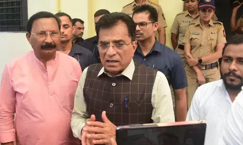 डीएम ने 15 दिनों में फर्जी जन्म प्रमाण पत्रों पर कार्रवाई करने कहा है : सोमैया डीएम ने 15 दिनों में फर्जी जन्म प्रमाण पत्रों पर कार्रवाई करने कहा है : सोमैया