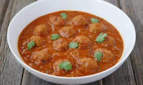 परिवार के लिए बनाएं साउथ के स्पेशल नारियल के मुलायम-मुलायम कोफ्ते, हलवाई भी हो जाएगा फेल
