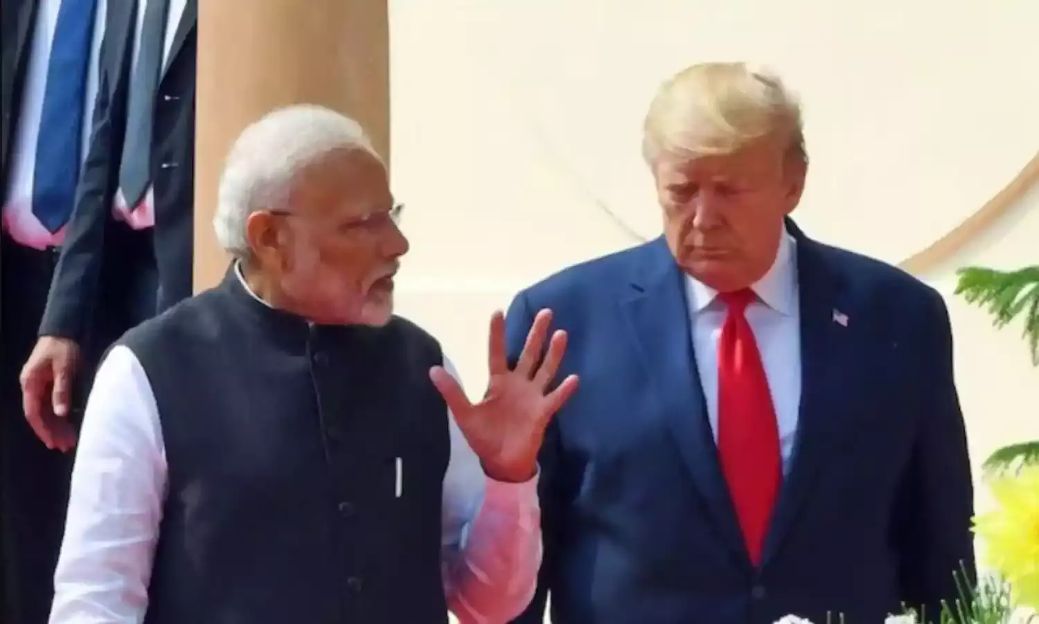 ट्रंप ने फिर अलापा सीजफायर का राग, बोले - मैंने रुकवाई भारत-पाकिस्तान की जंग.., पीएम मोदी को लेकर कही ये बात