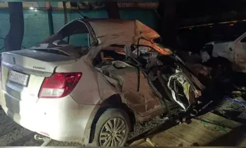 पुणे में भीषण सड़क हादसा, कार और पिकअप ट्रक भिड़े, 8 लोगों की हुई दर्दनाक मौत