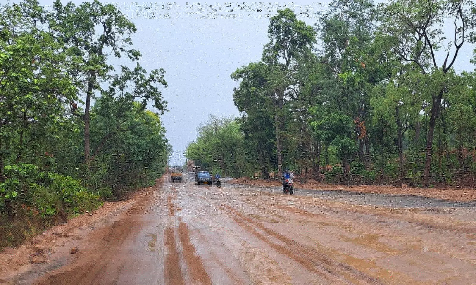 शहडोल से उमरिया के बीच 73 किलोमीटर सडक़ 9 साल में नहीं बनी शहडोल से उमरिया के बीच 73 किलोमीटर सडक़ 9 साल में नहीं बनी