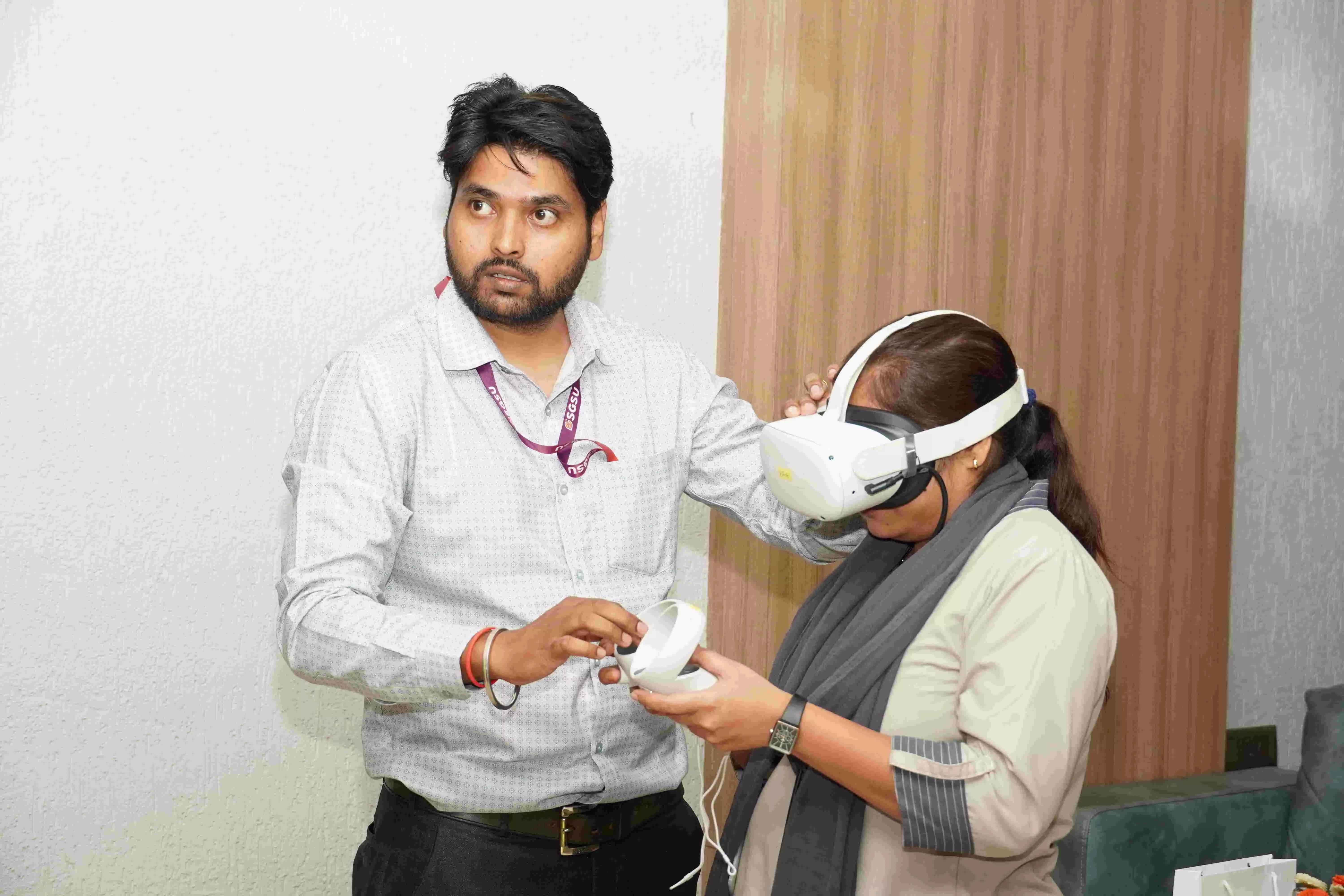 स्कोप ग्लोबल स्किल्स यूनिवर्सिटी द्वारा ग्रेफाइट स्कूल, मण्डीदीप में तीन दिवसीय फैकल्टी डेवलपमेंट प्रोग्राम का आयोजन किया गया स्कोप ग्लोबल स्किल्स यूनिवर्सिटी द्वारा ग्रेफाइट स्कूल, मण्डीदीप में तीन दिवसीय फैकल्टी डेवलपमेंट प्रोग्राम का आयोजन किया गया
