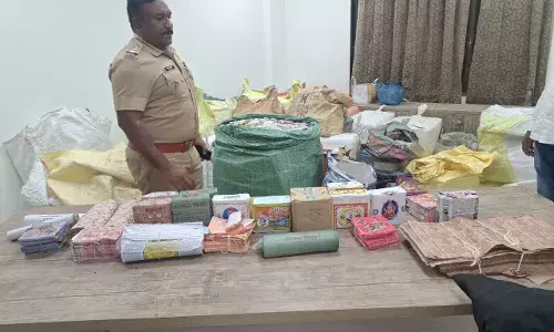 गोंदिया में चोरी छिपे चल रहा था नकली बीड़ी बनाने का कारखाना, पुलिस ने मारा छापा