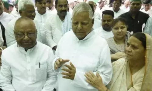 भाजपा की वजह से 20 वर्षों से सीएम हैं नीतीश कुमार.., आरजेडी प्रमुख मंगनीलाल मंडल ने कसा तंज