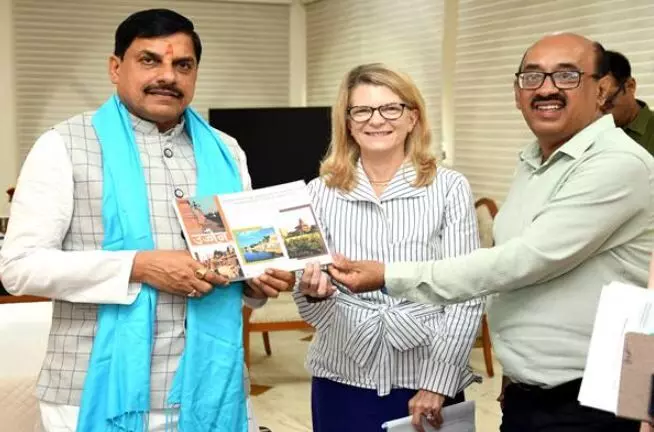 बच्चों का स्वास्थ्य हमारी प्राथमिकता, बाल पोषण सुधार के लिए मिशन मोड में हो रहे प्रयास - मुख्यमंत्री डॉ. यादव बच्चों का स्वास्थ्य हमारी प्राथमिकता, बाल पोषण सुधार के लिए मिशन मोड में हो रहे प्रयास - मुख्यमंत्री डॉ. यादव