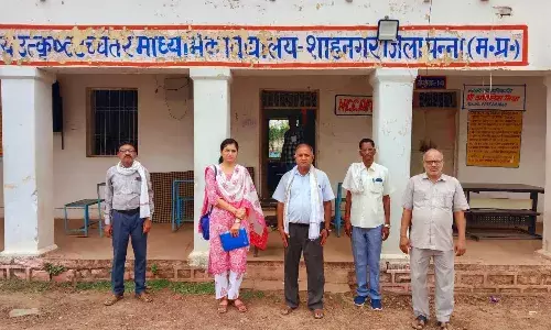 बीईओ ने पूरक परीक्षाओं का किया औचक निरीक्षण