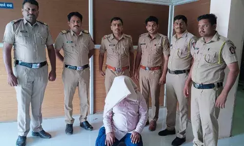 यवतमाल के ढाणकी में छात्रा से छेड़छाड़ करने वाले अध्यापक को पुलिस ने किया गिरफ्तार