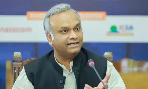 कर्नाटक के मंत्री प्रियांक खड़गे ने जयशंकर को लिखा पत्र, अमेरिका यात्रा की मंजूरी न मिलने पर मांगा स्पष्टीकरण