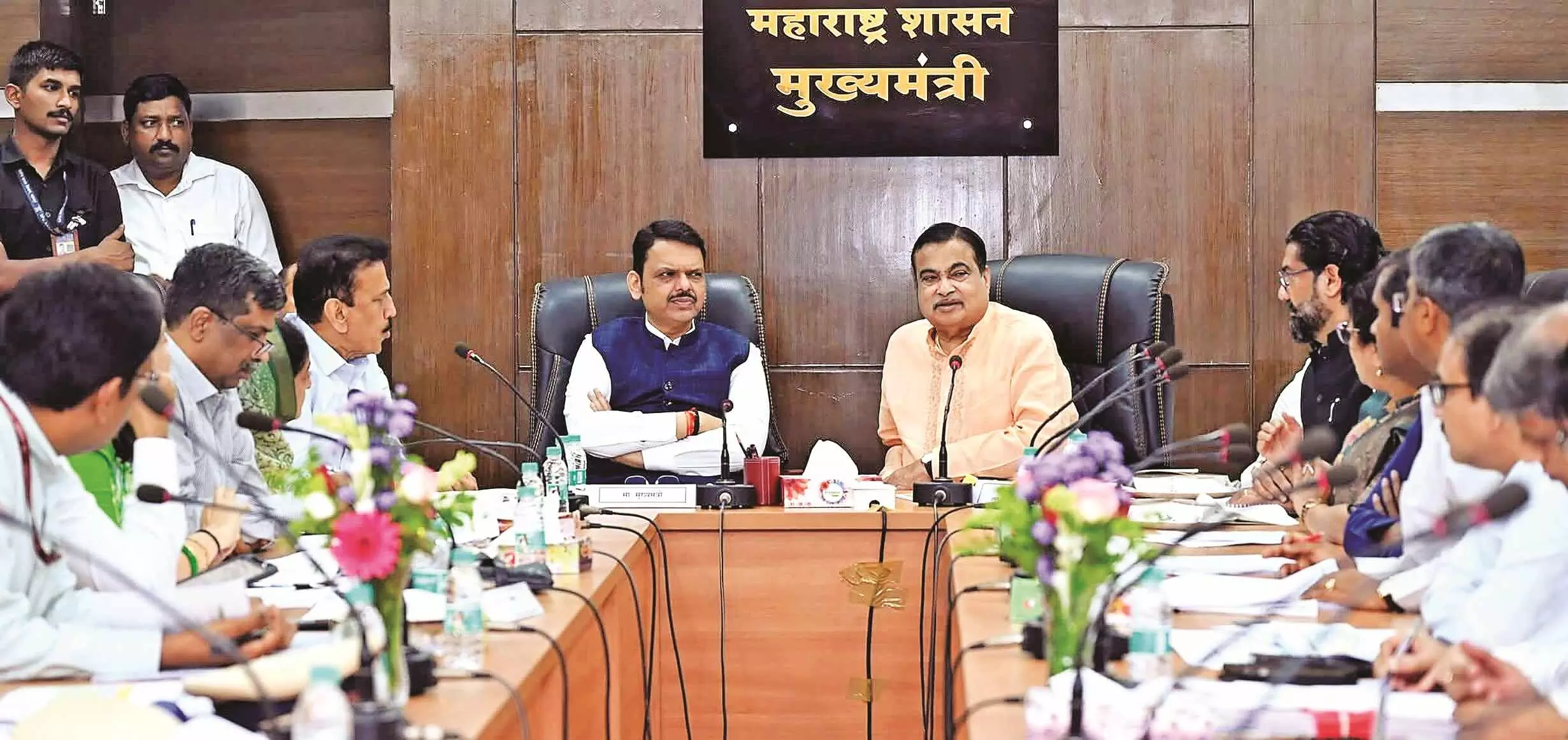 जनसमस्याओं से जुड़े विषयों को प्राथमिकता के साथ पूरा करें, एसटीपी के काम को गति दें जनसमस्याओं से जुड़े विषयों को प्राथमिकता के साथ पूरा करें, एसटीपी के काम को गति दें