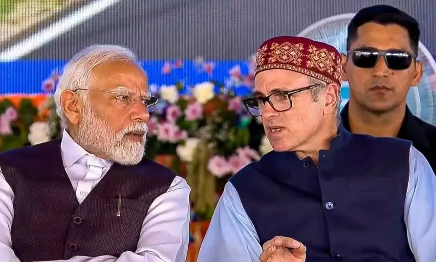 केंद्र सरकार ने जम्मू कश्मीर को दी फिर नई सौगात, 10,600 करोड़ रुपयों की परियोजनाओं को दिखाई हरी झंडी केंद्र सरकार ने जम्मू कश्मीर को दी फिर नई सौगात, 10,600 करोड़ रुपयों की परियोजनाओं को दिखाई हरी झंडी