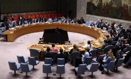 लंच के बदले झटका! ट्रंप ने मुनीर को करवाया लंच, लेकिन US एयरस्ट्राइक के बाद UNSC में दिया ईरान का साथ