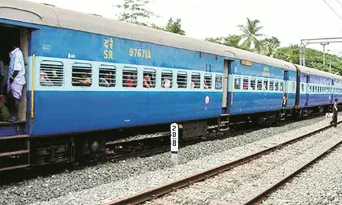 24 दिन बाद भी नागपुर होकर चलने वाली रीवा - पुणे ट्रेन का अता - पता नहीं