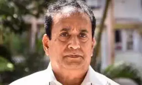 पूर्व मंत्री अनिल देशमुख की मांग - कर्जमाफी का सही समय, फडणवीस अपना वादा निभाएं