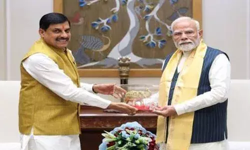 पीएम मोदी से मुख्यमंत्री डॉ. मोहन यादव ने की मुलाकात, प्रदेश के विभिन्न जनकल्याणकारी कार्यक्रमों में शामिल होने का दिया आमंत्रण