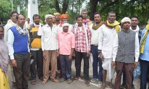 आदिवासी किसानों ने जनसुनवाई में पहुंचकर अधिकारियों से लगाई गुहार